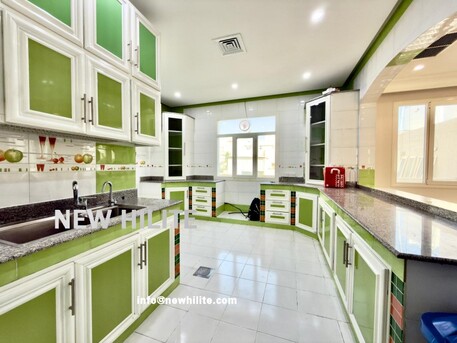 Kuwait City, Apartments, Flats, Houses & Villas, KWD 1100/month,  4 BR,  Spacious Full-Floor 4 Bedroom With Rooftop For Rent In Rumaithya