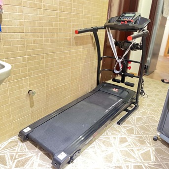 Irqah, Sporting Goods, SAR 1000,  Trademill