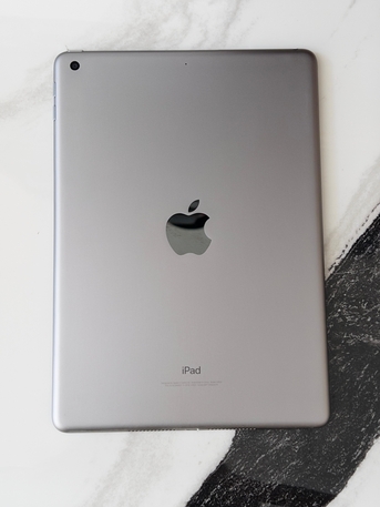 Riyadh, Tablet Computers, SAR 2,  IPad Air 2 - Multiple Storage Options Available ​Model: IPad Air 2 (Slim And Powerful)