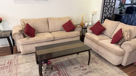 Riyadh, Furniture, SAR 700,  Furniture In Good Condition: Sofa (3+2), Centre Table, Side Tables And Dining Set