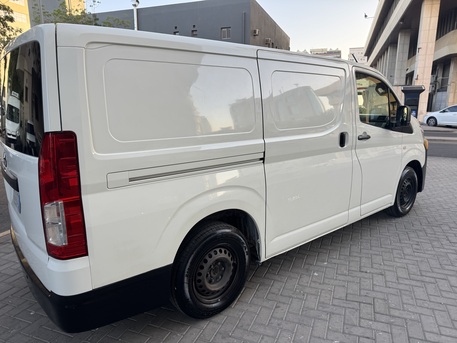 Jeddah, Vehicles, Cars & Trucks , SAR 81000,  Toyota Hiace Diesel,  2021,  Manual,  230000 KM,  Good Condition