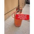 BHD 26,  🌍🌐Gas Cylinder With Regulator In Good Condition For Sale With Delivery