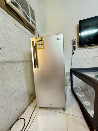 Riyadh, Appliances, SAR 300,  Kabayan Refrigerator 300sr Only. ( 173L Class Pro )