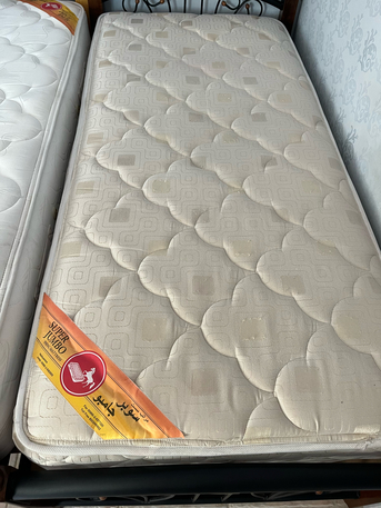 Riyadh, Furniture, SAR 500,  3 Single Cots/bed With Expesive Jumbo Matress Less Used