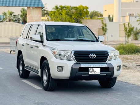 Hamala, Vehicles, Cars & Trucks , BHD 9500,  Toyota Land Cruiser,  2015,  Automatic,  245000 KM,