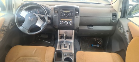 Riyadh, Vehicles, Cars & Trucks , SAR 38500,  Nissan Pathfinder,  2014,  Automatic,  140000 KM,    Single Hand Used Car