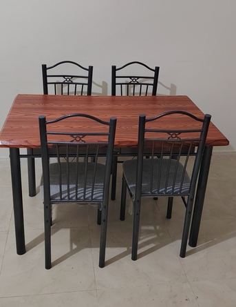 Jeddah, Furniture, SAR 500,  Dining Table Set