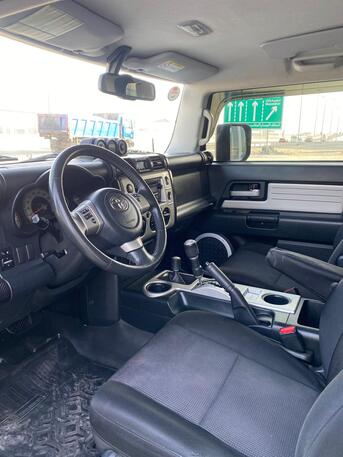 Manama, Vehicles, Cars & Trucks , BHD 7500,  Toyota FJ Cruiser,  2015,  Automatic,  230500 KM,    (Black)
