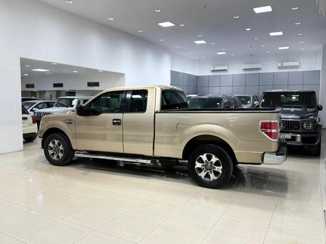 Manama, Vehicles, Cars & Trucks , BHD 4950,  Ford F-150,  2014,  Automatic,  221200 KM,    (Gold)