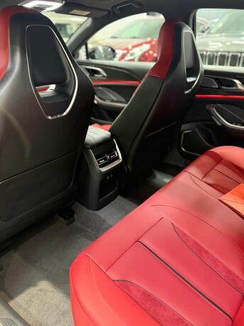 Manama, Vehicles, Cars & Trucks , BHD 9950,  Hongqi H5,  2025,  Automatic,  1 KM,  Hongqi H6  (Black)