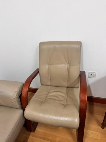 Manama City Centre, Furniture, BHD 1,  3 Seater Sofa Set, Chairs, Reception Table, Coffee Table And Side Table For Sale