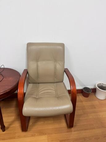 Manama City Centre, Furniture, BHD 1,  3 Seater Sofa Set, Chairs, Reception Table, Coffee Table And Side Table For Sale