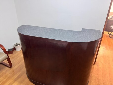 Manama City Centre, Furniture, BHD 1,  3 Seater Sofa Set, Chairs, Reception Table, Coffee Table And Side Table For Sale