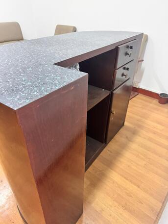 Manama City Centre, Furniture, BHD 1,  3 Seater Sofa Set, Chairs, Reception Table, Coffee Table And Side Table For Sale