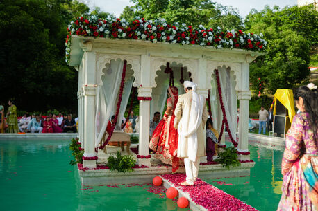 Jaipur, Business, Luxury Destination Fort Wedding In Udaipur |  Fern Bambora Fort