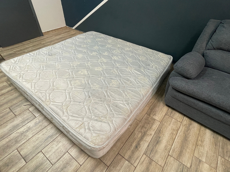Al Malaz, Furniture, SAR 150,  200x200cm Spring Mattress