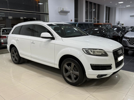 Manama, Vehicles, Cars & Trucks , BHD 2500,  Audi Q7,  2012,  Automatic,  155000 KM,    (White)