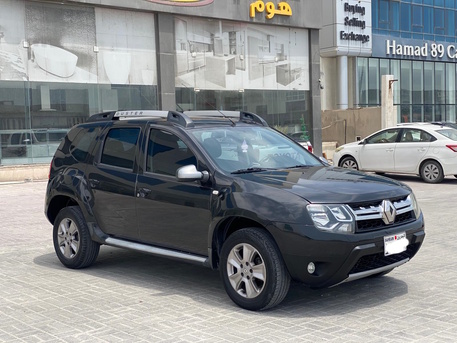 Manama, Vehicles, Cars & Trucks , BHD 990,  Renault Duster,  2016,  Automatic,  240000 KM,    (Black)