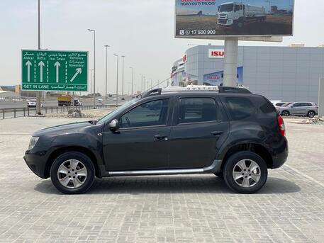 Manama, Vehicles, Cars & Trucks , BHD 990,  Renault Duster,  2016,  Automatic,  240000 KM,    (Black)