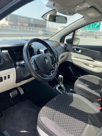 Manama, Vehicles, Cars & Trucks , BHD 2950,  RENAULT CAPTURE,  2018,  Automatic,  8100 KM,    (Grey)