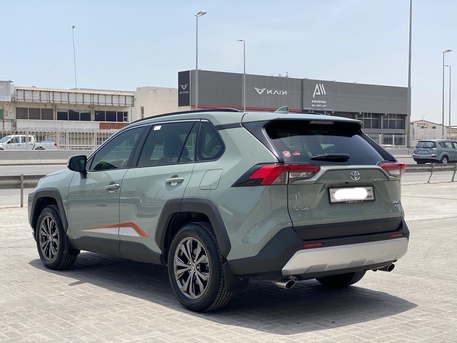 Manama, Vehicles, Cars & Trucks , BHD 13200,  Toyota RAV4,  2023,  Automatic,  33600 KM,  Toyota Rav-4 /  (Green)