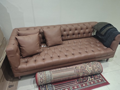 Riyadh, Furniture, SAR 1000,  LUXURY 4 SEATER SOFA ELEGENT NEW URGENT SALE