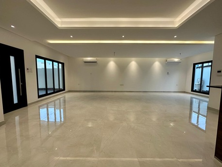 Busaiteen, Villas, BHD 700,  Furnished,  300 Sq. Meter,  Luxury Corner Villa &ndash; High Quality Finishing &ndash; Busaiteen