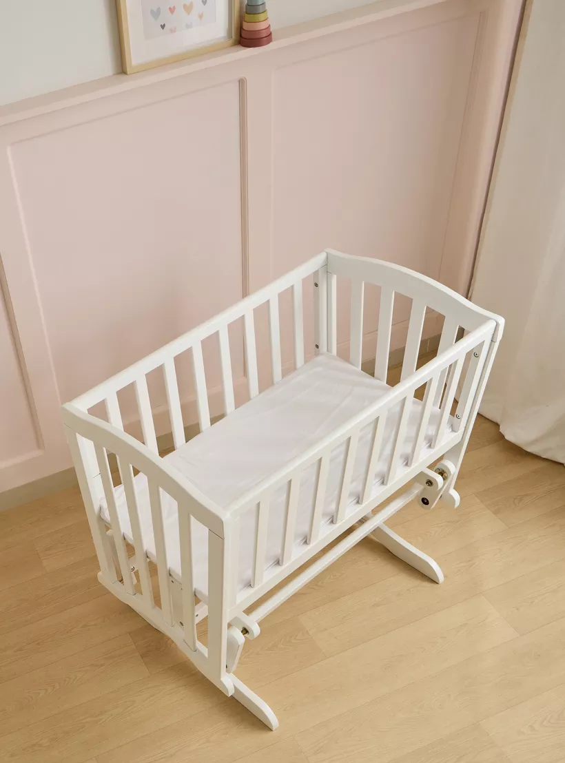 Riyadh, Baby & Kid Stuff, SAR 200,  Giggle Baby Crib Bassinet With Parallel Swing