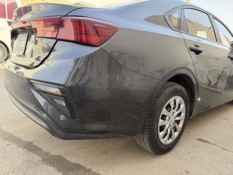 Riyadh, Vehicles, Cars & Trucks , SAR 35000,  Kia Cerato,  2019,  Automatic,  298230 KM,