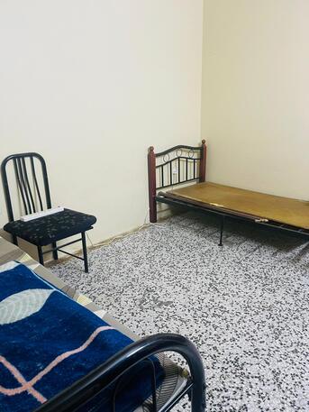 Manama, Rooms for Rent, BHD 80/month,  Room Availabale For Rent Immediately 80BD With EWA+WIFI