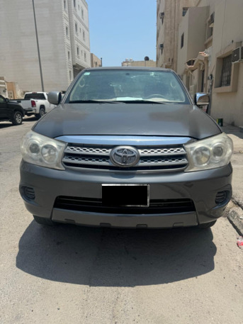 Jubail, Vehicles, Cars & Trucks , SAR 32000,  Toyota Fortuner 4X4,  2010,  Automatic,  430000 KM,  Toyota Fortuner 4 X 4