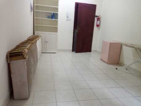 Gudaibiya, Apartments, Flats, Houses & Villas, BHD 160/month,  1 BR,  Semi Furnished Specious 1bedroom Flat For Rent In Gudaibiya ( Including Ewa)