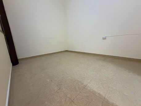 Salmaniya, Apartments, Flats, Houses & Villas, BHD 150/month,  Unfurnished Studio Flat For Rent In Salmaniya | Budget-Friendly | Unlimited EWA