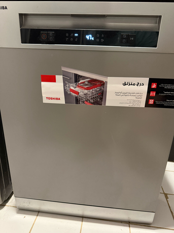 Riyadh, Appliances, SAR 700,  Toshiba Dishwasher,14 Plates Setting, 6 Programs