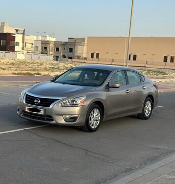 Riffa, Vehicles, Cars & Trucks , BHD 2200,  NISSAN ALTIMA 2.5,  2015,  Automatic,  170000 KM,  VERY NEAT AND CLEAN CAR