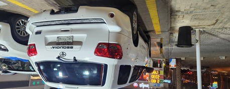 Riyadh, Vehicles, Cars & Trucks , SAR 65000,  Toyota Sequoia SR5,  2011,  Automatic,  249700 KM,