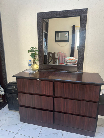 Jeddah, Household Items, SAR 1800,  Bedroom In Good Condition For Sale