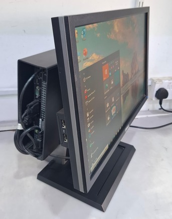 Manama, Computers, BHD 68,  DELL All In One Core I7 WiFi Computer Set 20" HD Monitor 8GB Ram + 256GB SSD Ready Win 10