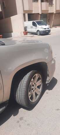 Riyadh, Vehicles, Cars & Trucks , SAR 23000,  Gmc Yukon XL,  2007,  Automatic,  500000 KM,  SAR 23000, , , , 500000KM