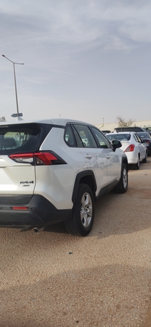 Riyadh, Vehicles, Cars & Trucks , SAR 73000,  Toyota RAV4,  2019,  Automatic,  141000 KM,