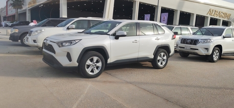Riyadh, Vehicles, Cars & Trucks , SAR 73000,  Toyota RAV4,  2019,  Automatic,  141000 KM,