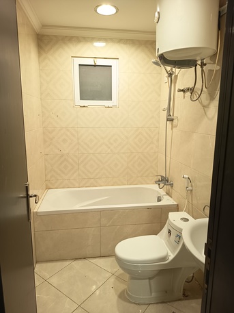 Khobar, Apartments, Flats, Houses & Villas, SAR 1650/month,  Furnished,  3 BR,  Single Seperate Rooms And Bedspace Available For Working Professionals And Bachelors Only.