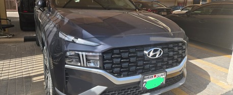 Hidd, Vehicles, Cars & Trucks , BHD 7900,  Hyundai Santa Fe,  2022,  Automatic,  84000 KM,    &ndash; Family Used, Agency Maintained, Clean 84k Run. 38195002 WhatsApp