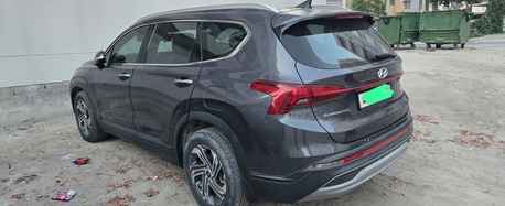 Hidd, Vehicles, Cars & Trucks , BHD 7900,  Hyundai Santa Fe,  2022,  Automatic,  84000 KM,    &ndash; Family Used, Agency Maintained, Clean 84k Run. 38195002 WhatsApp