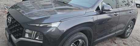 Hidd, Vehicles, Cars & Trucks , BHD 7900,  Hyundai Santa Fe,  2022,  Automatic,  84000 KM,    &ndash; Family Used, Agency Maintained, Clean 84k Run. 38195002 WhatsApp