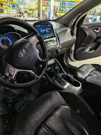 Riyadh, Vehicles, Cars & Trucks , SAR 37000,  Hyundai Tucson,  2015,  Automatic,  000000 KM,  SUV Car For Sale Urgent