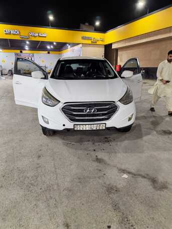 Riyadh, Vehicles, Cars & Trucks , SAR 37000,  Hyundai Tucson,  2015,  Automatic,  000000 KM,  SUV Car For Sale Urgent