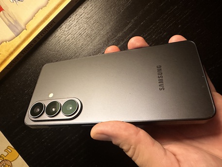 Al Rehab, Mobile Phones, SAR 3200,  Samsung S26 - 256GB (3 Days Used Only)