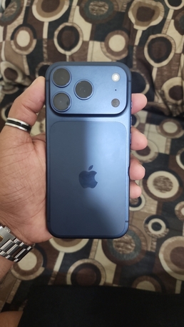 Dammam, Mobile Phones, SAR 4000,  Iphone 17 Pro 256GB Deep Blue