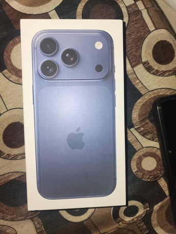 Dammam, Mobile Phones, SAR 4000,  Iphone 17 Pro 256GB Deep Blue